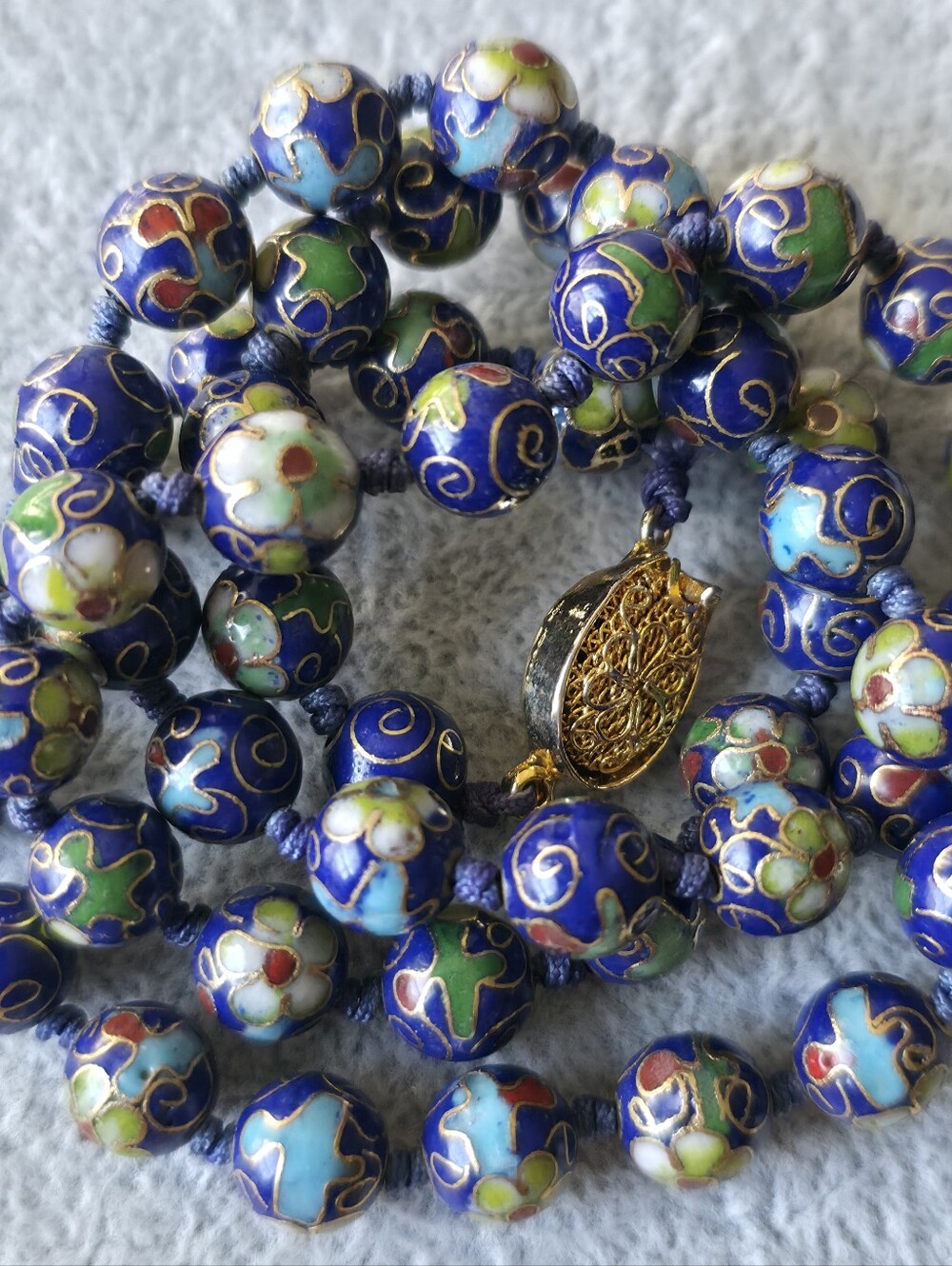 Vintage Chinese Export Blue Floral Cloisonné Beaded Necklace